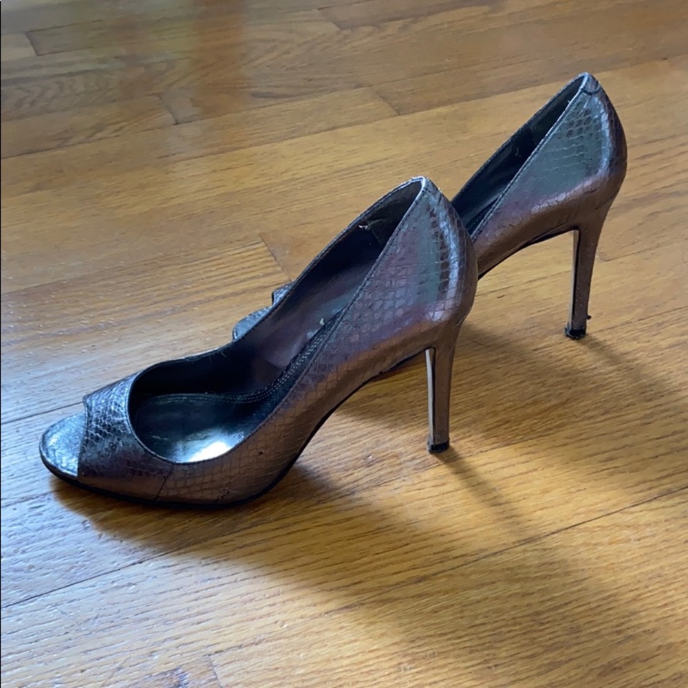 Enzo Angiolini 4.5 Silver Peep Toe Heel